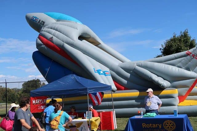 Navy Aircraft Carrier obstacle course Navy Aircraft Carrier obstacle course